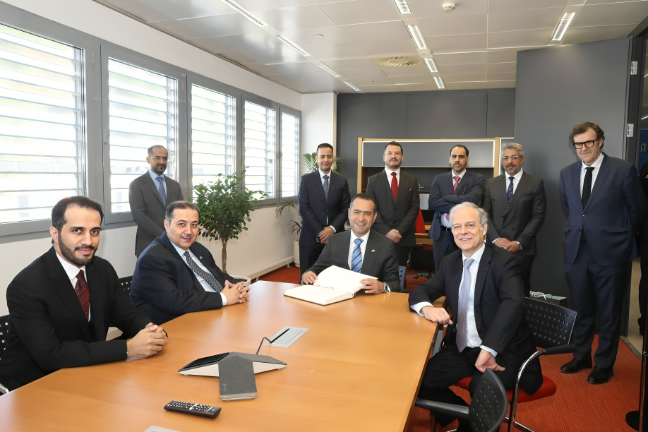 Al-Hogail discusses with the CEO of a number of Spanish companies opportunities for cooperation in the fields of infrastructure and construction