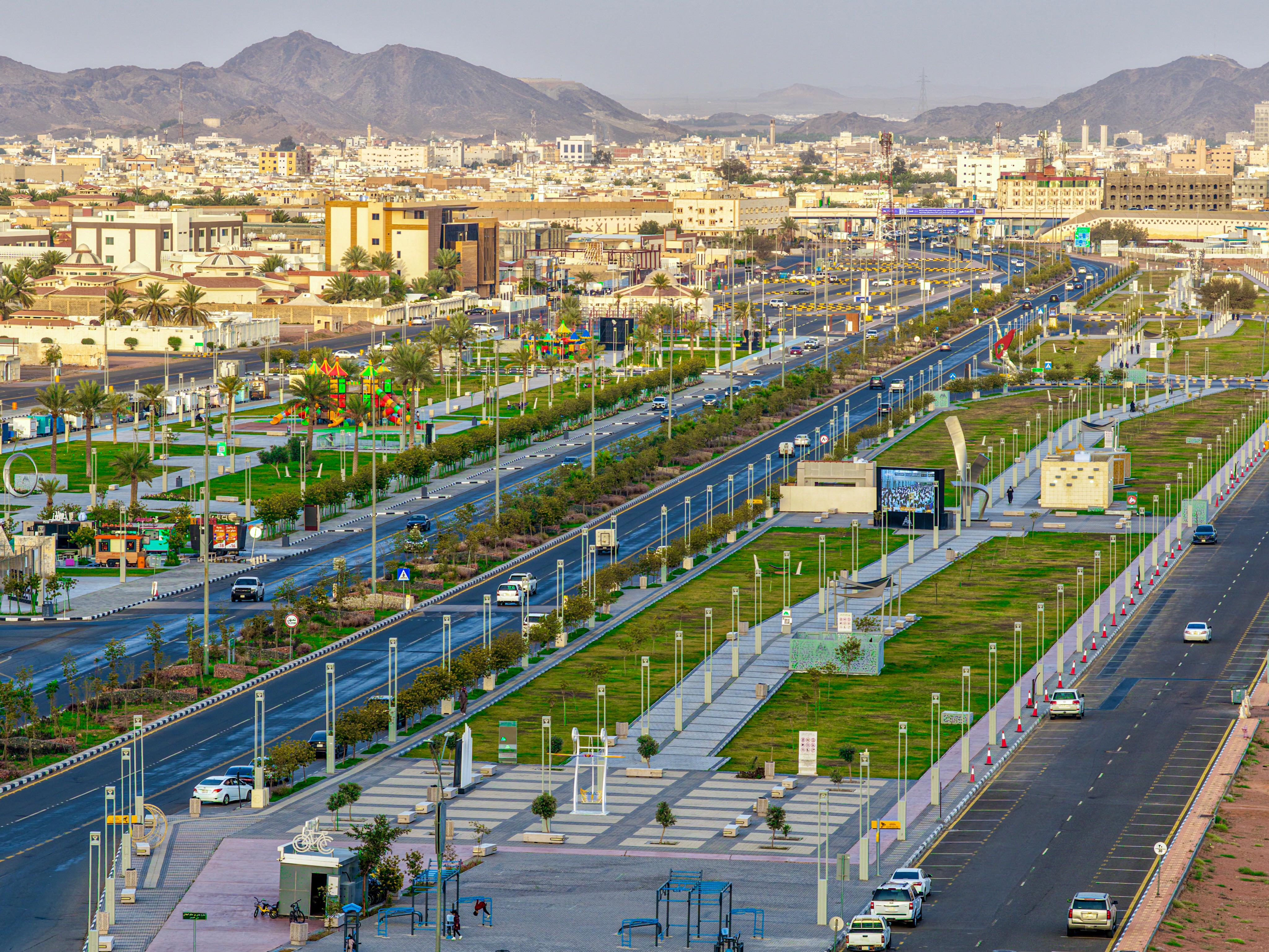 وزارة البلديات والإسكان: اكتمال جاهزية أمانات المناطق بمئات المواقع الاحتفالية استعداداً لعيد الفطر المبارك 1447هـ
