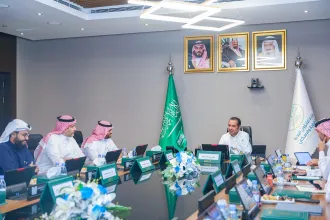 "الحقيل" يترأس اجتماع اللجنة الاستشارية للابتكار الرقمي وحلول التقنيات الناشئة