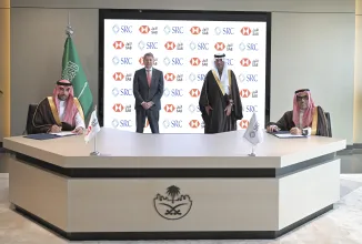"السعودية لإعادة التمويل العقاري" توقع اتفاقية شراء محفظة مع البنك السعودي الأول.. لتعزيز استقرار سوق التمويل العقاري السكني