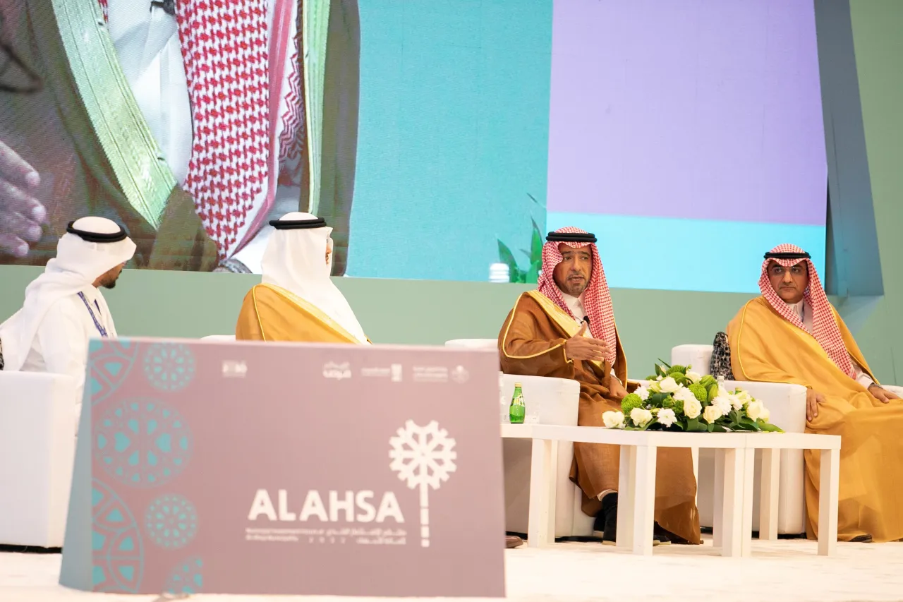 الحقيل: الاستثمار البلدي في الاحساء زاد بنسبة ٥٣٪ خلال 2021 بمبالغ وصلت لـ ٢٧٥ مليون ريال